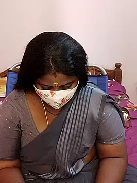 Snapshot of telugu_Geetha40 chatting on 07/19/26, 07:56 telugu Geetha40 online show from 07/19/26, 07:56