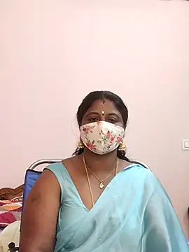 Snapshot of telugu_Geetha40 chatting on 07/22/26, 10:29 telugu Geetha40 online show from 07/22/26, 10:29