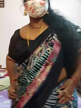 Snapshot of telugu_Geetha40 chatting on 07/24/26, 06:22 telugu Geetha40 online show from 07/24/26, 06:22
