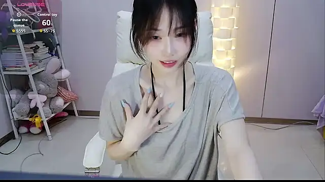 Snapshot of Nancy-A1 chatting on 06/03/26, 11:35 Nancy-A1 online show from 06/03/26, 11:35