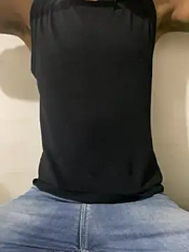 Snapshot of Rasul_1 chatting on 04/25/26, 04:37 Rasul 1 online show from 04/25/26, 04:37