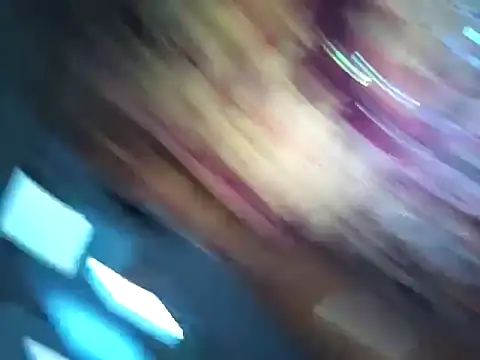 Snapshot of junera chatting on 04/28/26, 01:26 junera online show from 04/28/26, 01:26