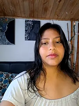 Snapshot of vaioletpoet chatting on 04/25/26, 05:54 vaioletpoet online show from 04/25/26, 05:54