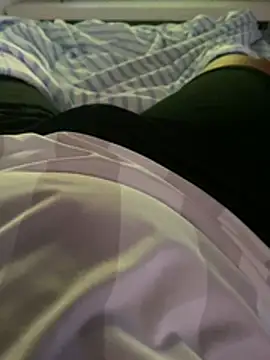 Snapshot of Gordinho17cm chatting on 04/25/26, 03:53 Gordinho17cm online show from 04/25/26, 03:53