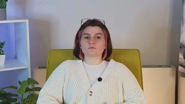 Snapshot of KathlineRivas chatting on 04/27/26, 08:23 KathlineRivas online show from 04/27/26, 08:23