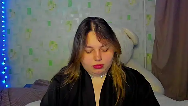 Snapshot of LillyHaigh chatting on 06/04/26, 06:03 LillyHaigh online show from 06/04/26, 06:03