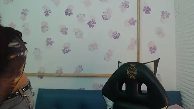 Snapshot of Karol_prescot chatting on 04/29/26, 02:10 Karol prescot online show from 04/29/26, 02:10