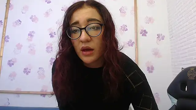 Snapshot of Karol_prescot chatting on 05/02/26, 01:49 Karol prescot online show from 05/02/26, 01:49