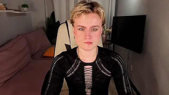 cumboydoll online show from 05/04/26, 01:18