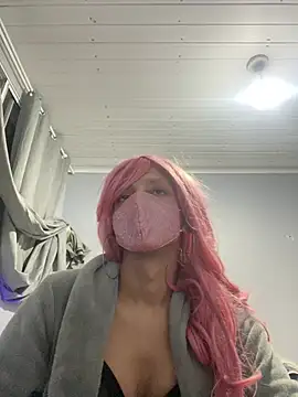 Snapshot of afayecd chatting on 04/28/26, 03:55 afayecd online show from 04/28/26, 03:55