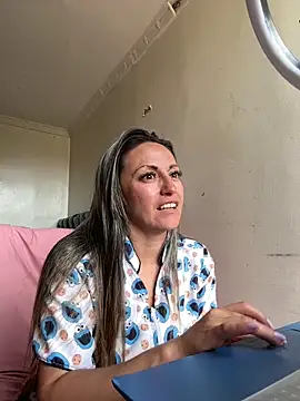 Snapshot of Angel_Nova_ chatting on 04/28/26, 08:03 Angel Nova online show from 04/28/26, 08:03