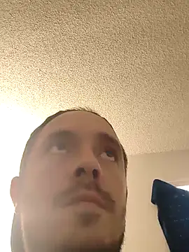 Snapshot of Fenrir2330 chatting on 04/25/26, 11:57 Fenrir2330 online show from 04/25/26, 11:57