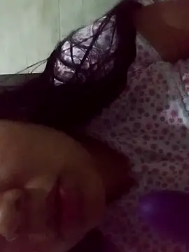 Snapshot of Milatoro chatting on 04/26/26, 01:47 Milatoro online show from 04/26/26, 01:47