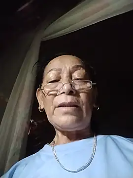 Snapshot of mouth22 chatting on 06/04/26, 02:50 mouth22 online show from 06/04/26, 02:50