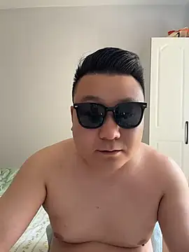 Snapshot of langzi-888 chatting on 06/15/26, 03:20 langzi-888 online show from 06/15/26, 03:20