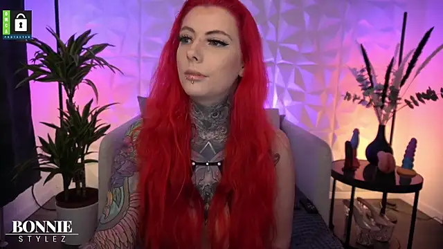 BonnieStylez online show from 01/31/25, 07:39