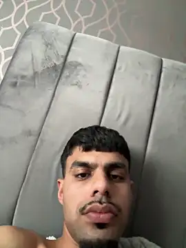 Snapshot of chocolatenvanillaswirl chatting on 04/26/26, 02:04 chocolatenvanillaswirl online show from 04/26/26, 02:04