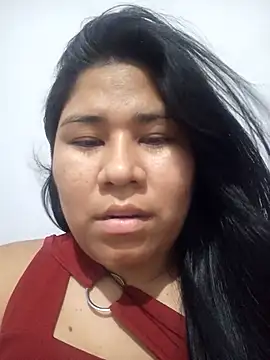 Snapshot of AngelSafadinha01 chatting on 04/29/26, 12:59 AngelSafadinha01 online show from 04/29/26, 12:59