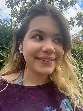 Liiimeee online show from 06/01/26, 05:31