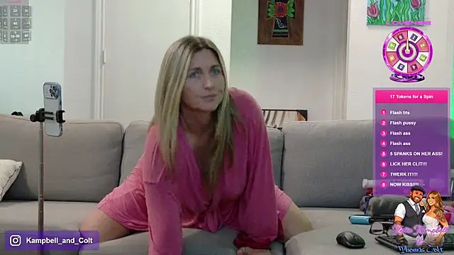Snapshot of KatieKampbell chatting on 07/09/26, 04:55 KatieKampbell online show from 07/09/26, 04:55