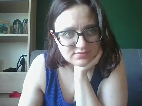 sensual paris online show from 04/28/26, 05:34