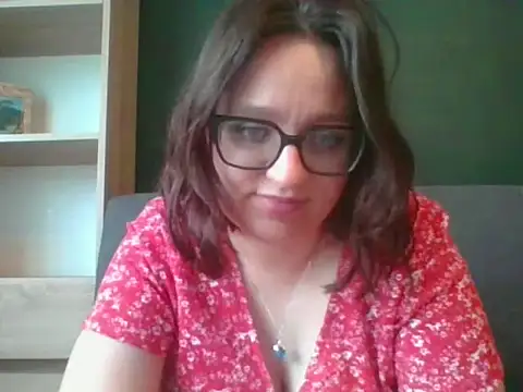 sensual paris online show from 05/08/26, 05:35