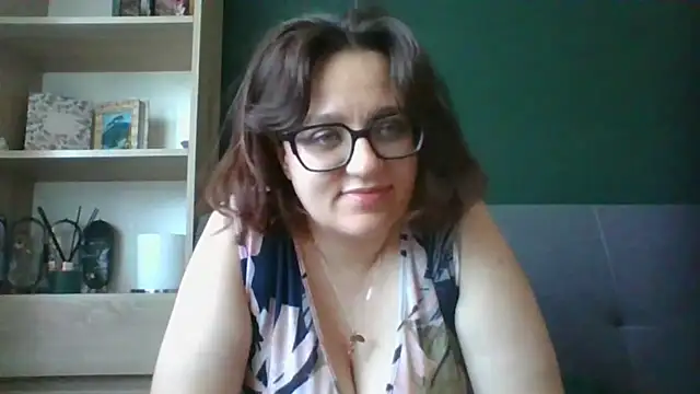 Snapshot of sensual_paris chatting on 07/22/26, 05:21 sensual paris online show from 07/22/26, 05:21