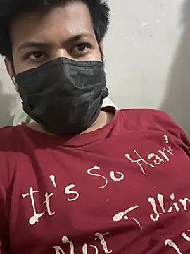 Snapshot of secret_lover069 chatting on 04/26/26, 10:29 secret lover069 online show from 04/26/26, 10:29