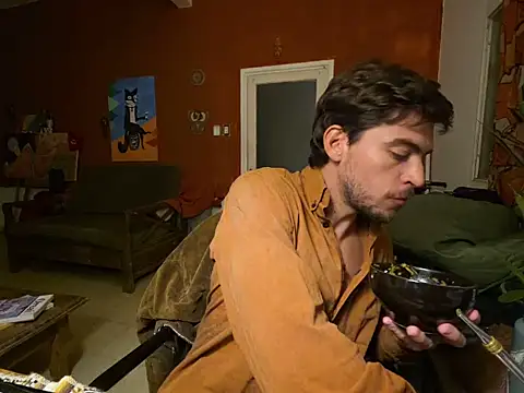 Snapshot of GringoDelicius chatting on 05/16/26, 05:26 GringoDelicius online show from 05/16/26, 05:26