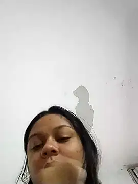 Snapshot of zoehot07 chatting on 04/27/26, 07:12 zoehot07 online show from 04/27/26, 07:12