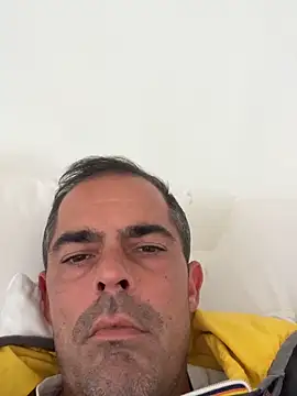 Riccardo86xx online show from 05/02/26, 01:38