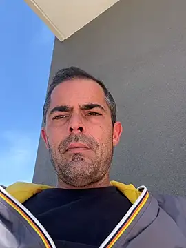 Riccardo86xx online show from 05/04/26, 07:59