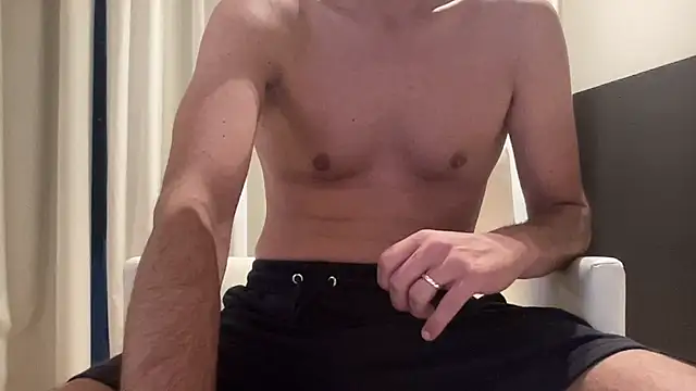 Riccardo86xx online show from 05/07/26, 03:45