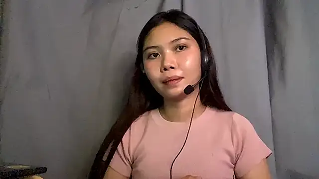 Snapshot of RegenaKhanponaphan chatting on 04/30/26, 08:20 RegenaKhanponaphan online show from 04/30/26, 08:20