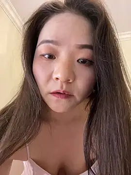 Snapshot of xiaochengzi505 chatting on 04/28/26, 03:55 xiaochengzi505 online show from 04/28/26, 03:55