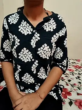 ananya rawat online show from 05/18/26, 06:52
