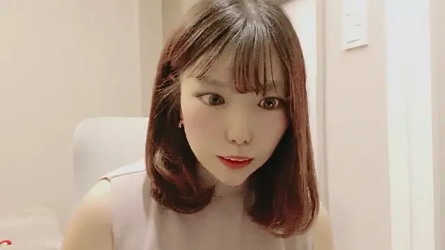 Snapshot of hono__38 chatting on 05/14/26, 12:23 hono 38 online show from 05/14/26, 12:23