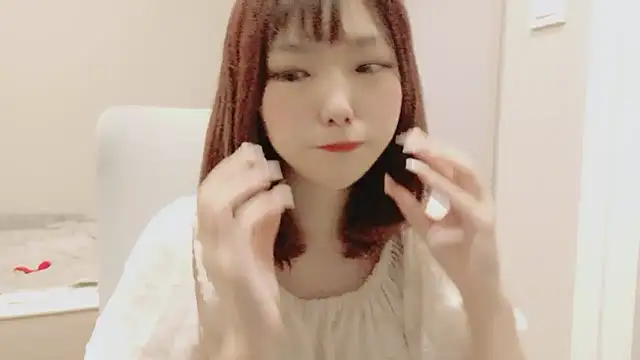Snapshot of hono__38 chatting on 05/18/26, 10:43 hono 38 online show from 05/18/26, 10:43