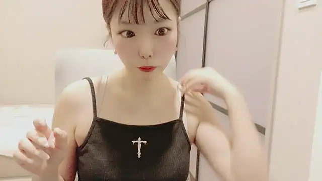 Snapshot of hono__38 chatting on 06/19/26, 01:37 hono 38 online show from 06/19/26, 01:37