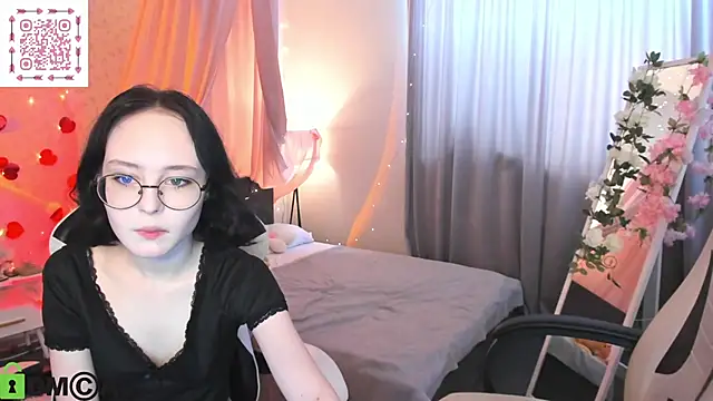 Elira Vane online show from 06/05/26, 06:52