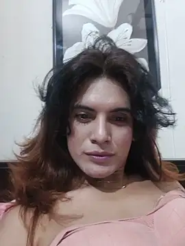 Snapshot of SexyShila-97 chatting on 06/19/26, 04:55 SexyShila-97 online show from 06/19/26, 04:55