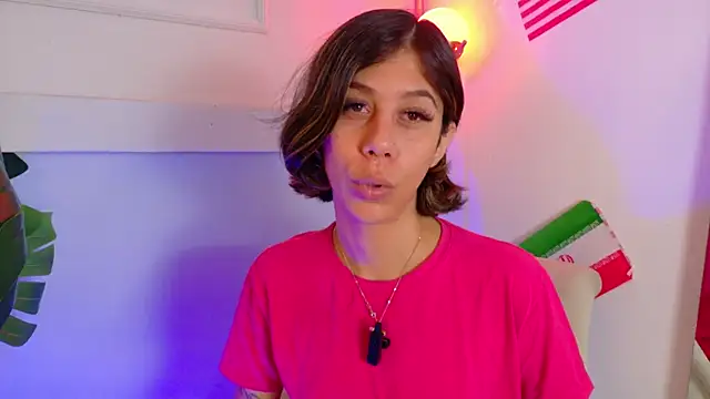 Snapshot of ZoeyPetit chatting on 07/15/26, 11:59 ZoeyPetit online show from 07/15/26, 11:59