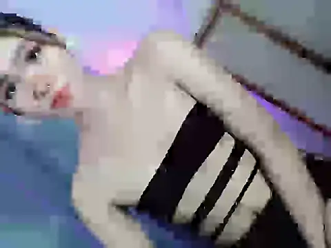 Rose victoria18 online show from 06/16/26, 11:24