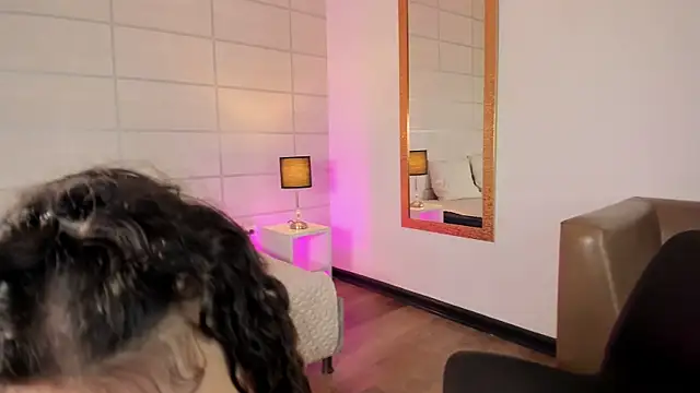 Snapshot of Ruby_diamonds chatting on 04/28/26, 09:31 Ruby diamonds online show from 04/28/26, 09:31