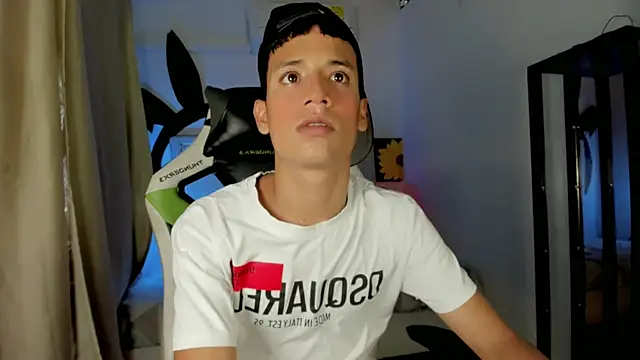 Snapshot of Jr_flow chatting on 04/28/26, 09:09 Jr flow online show from 04/28/26, 09:09