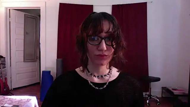 AnnywnBelle online show from 05/15/26, 10:06