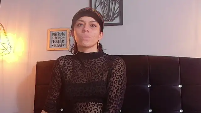 Snapshot of Layla_Nigth chatting on 04/28/26, 07:52 Layla Nigth online show from 04/28/26, 07:52