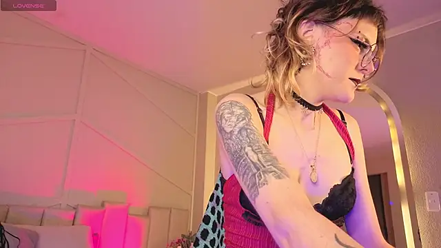 Rossiee huntt online show from 04/30/26, 01:06