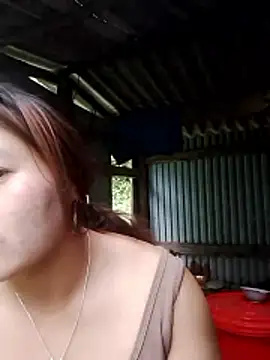 Snapshot of Lusy_bae chatting on 04/28/26, 02:27 Lusy bae online show from 04/28/26, 02:27