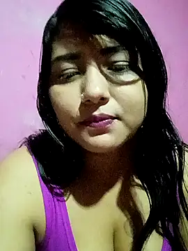 Snapshot of Estrellitadelmar chatting on 05/30/26, 01:46 Estrellitadelmar online show from 05/30/26, 01:46